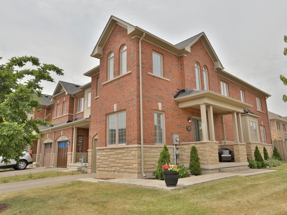 SOLD – $91,000 OVER ASKING!
