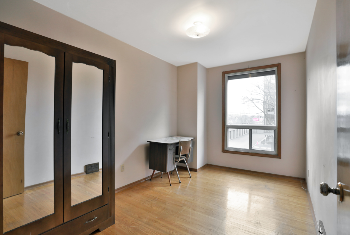 1170