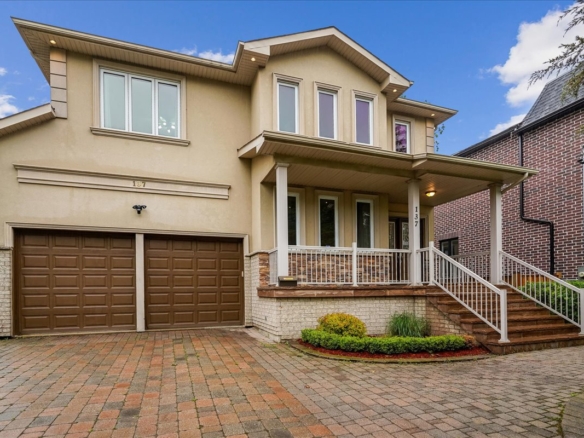 SOLD!!! 137 Eaglewood Blvd, Mississauga