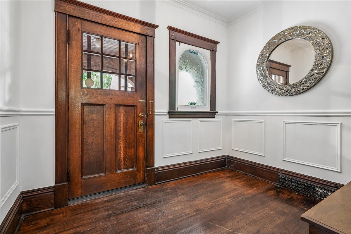 33 St. Clair Ave, Hamilton